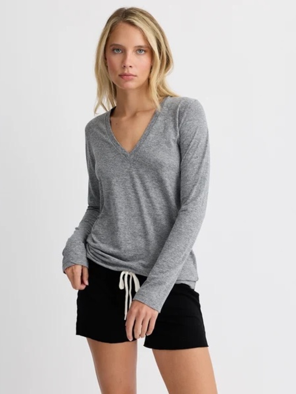 MONROW Textured Tri-Blend Fitted Long Sleeve V Neck Tee V-Neck Tee Gray Medium